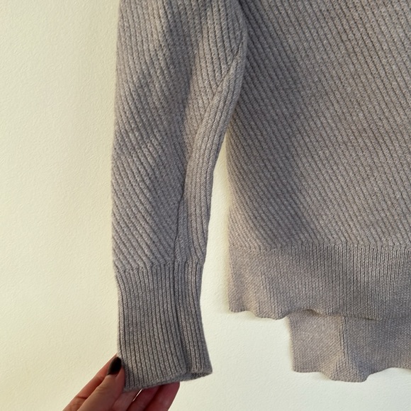 Wilfred Free turtleneck Sweater | Lavender purple - Picture 3 of 8